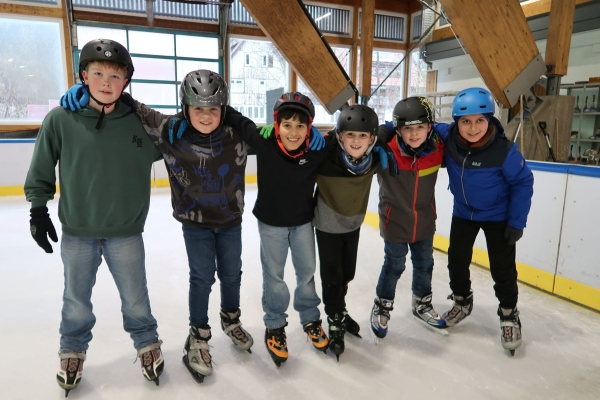 Eislaufen Jungs Gruppe